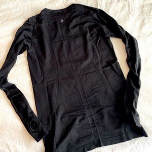 Lululemon Swiftly Tech Long Sleeve